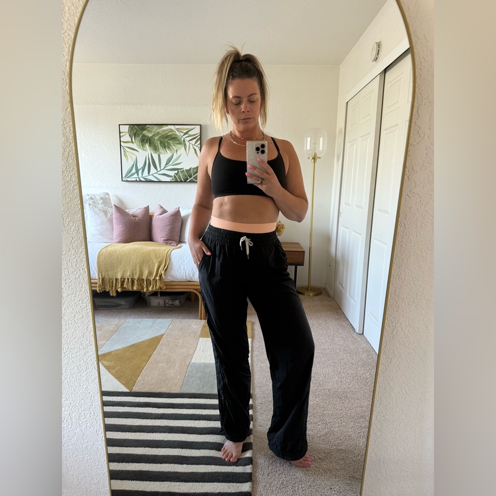 Vuori Track Pant
